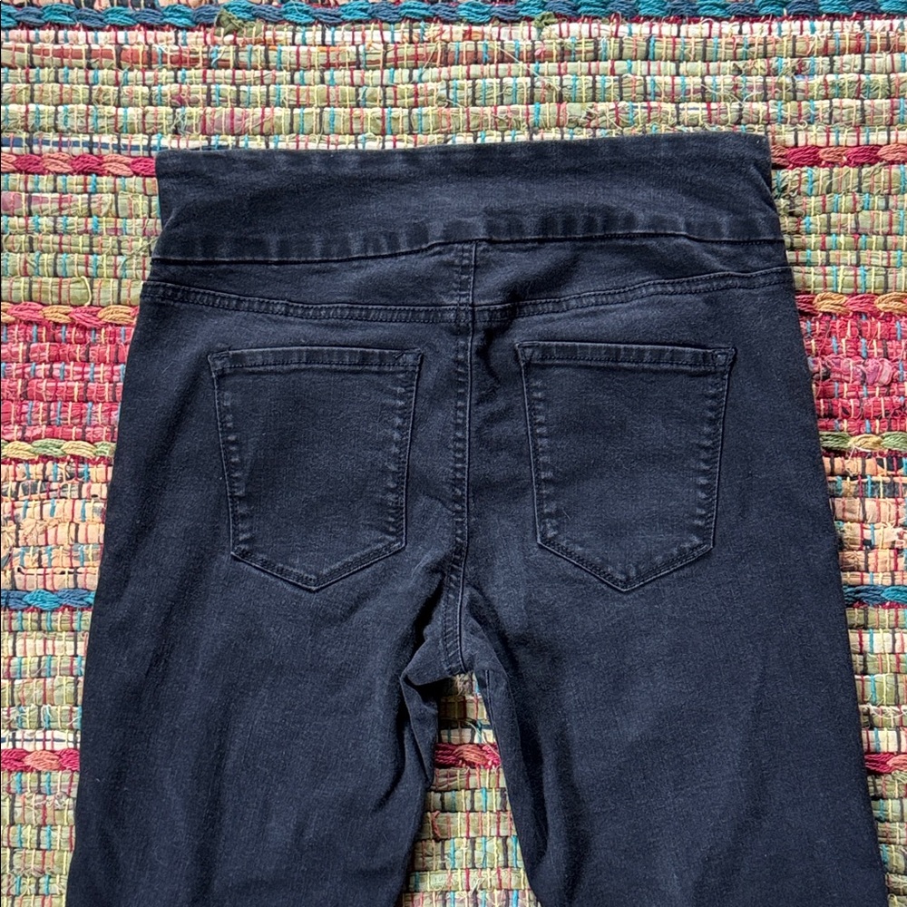 Gloria Vanderbilt Pull On Jeans - Picture 5 of 7